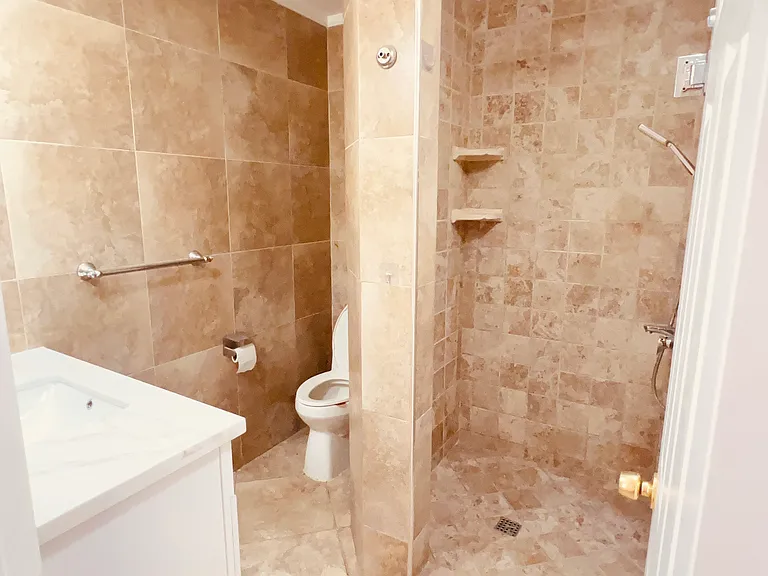 16151 E Kingside Dr — Photo 4