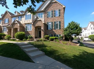 311 Sype Dr, Carol Stream, IL 60188