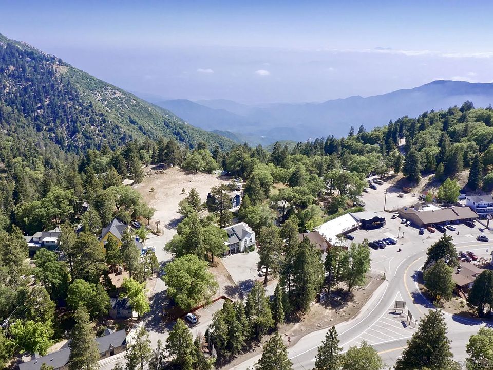 1st image of 32065 Hunsaker Way #12