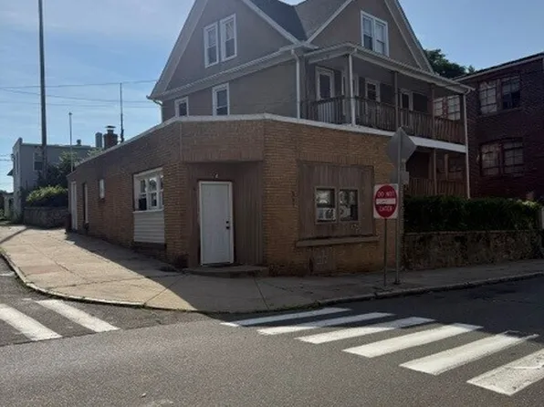 55 Hawkins Street, Derby, CT 06418