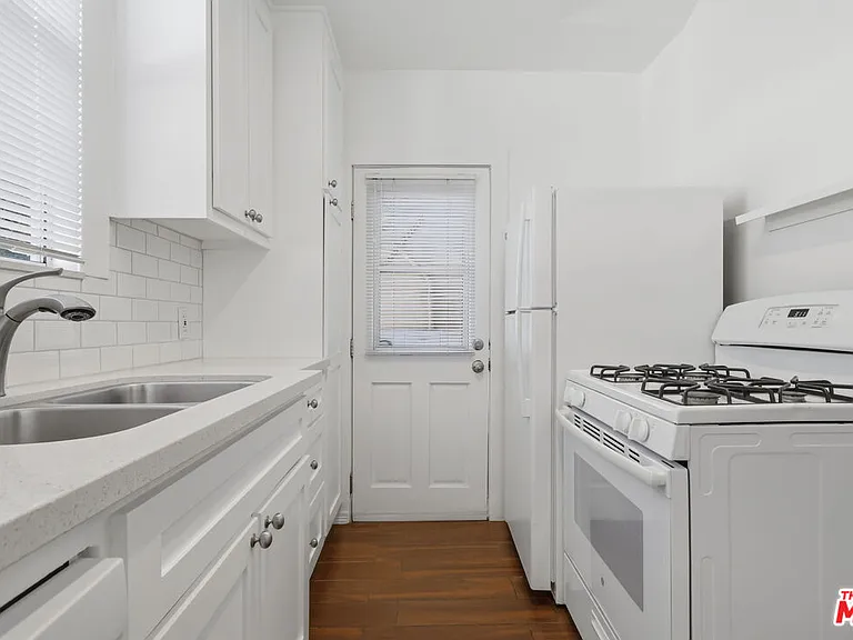 4407 Melbourne Ave — Photo 9