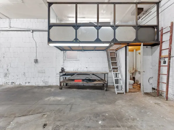 706 7th Street image 14 of 38