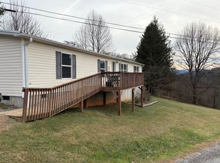 51 Bunny Ln, Canton, NC 28716