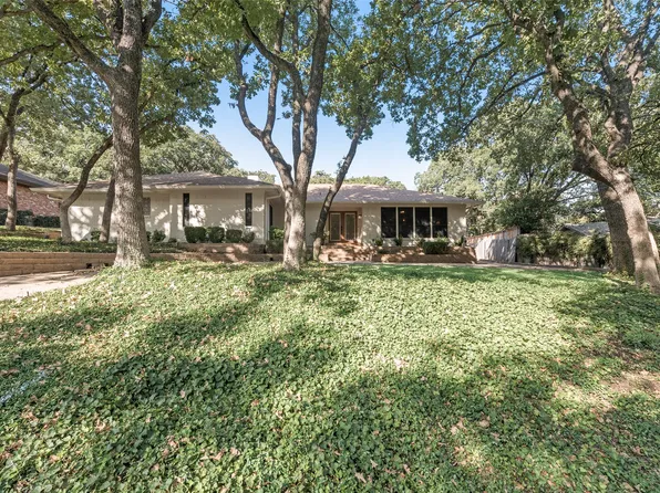 2206 Coolidge Dr, Arlington, TX 76011