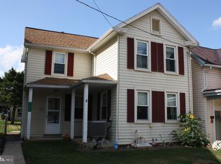 111 2nd St, Boiling Springs, PA 17007