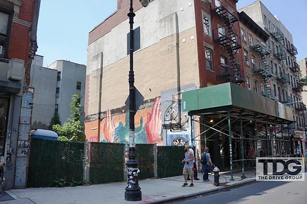 Sold by J Misrahi Realty Corp | media 2