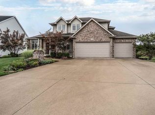 6821 Bright Oaks Trl, Fort Wayne, IN 46835