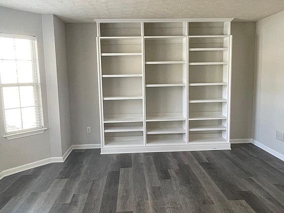 3rd image of 2673 Haynes Meadow Ct