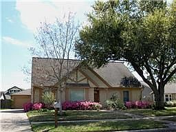 1st image of 302 Lochnell Dr