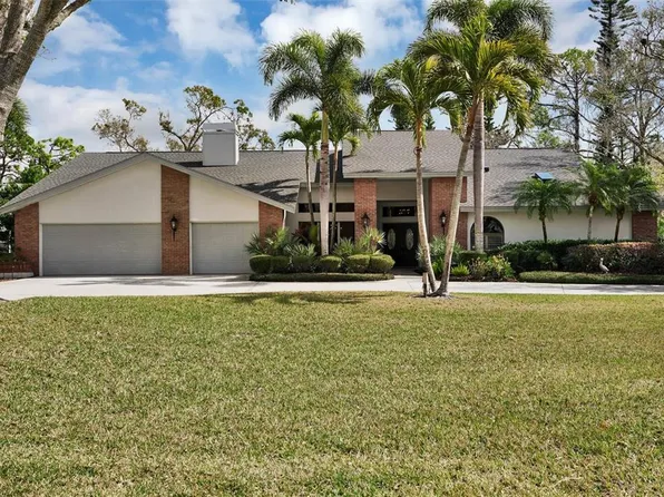 7307 Weeping Willow Dr, Sarasota, FL 34241