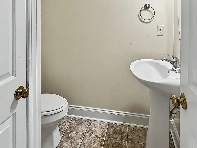 4122 Standing Rock Way — Photo 8