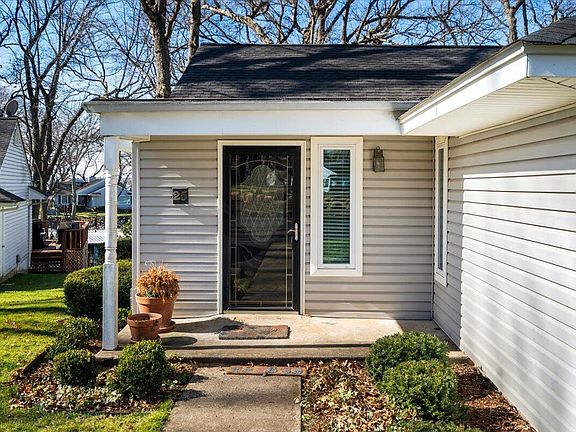 3rd image of S 562nd Rd #25