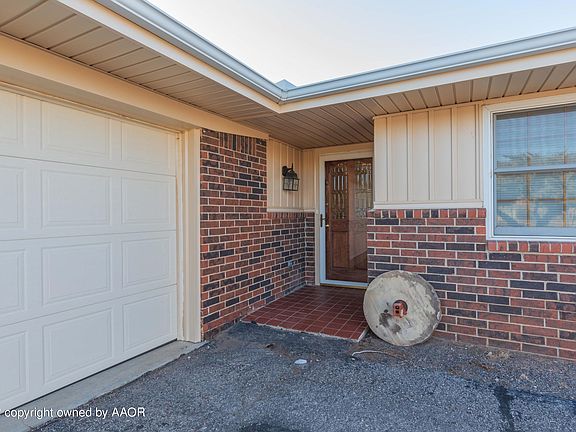 2nd image of 5 Ferrin Park Dr