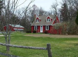 38 Bayberry Hill Rd, Townsend, MA 01474