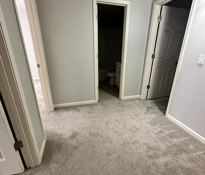 1062 Fairfax Dr — Photo 10
