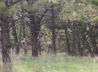 99 Davis Ln, Columbus, MT 59019