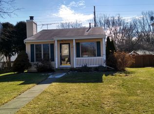 1012 Manchester Crse, Geneva, IL 60134