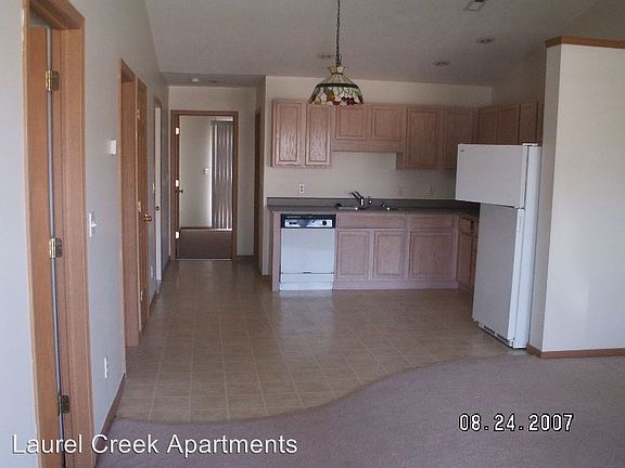 2nd image of 2375 Meadowpoint Dr APT C