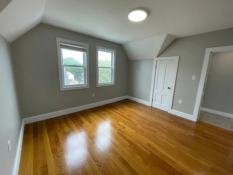 28 Milwood St #2 — Photo 2