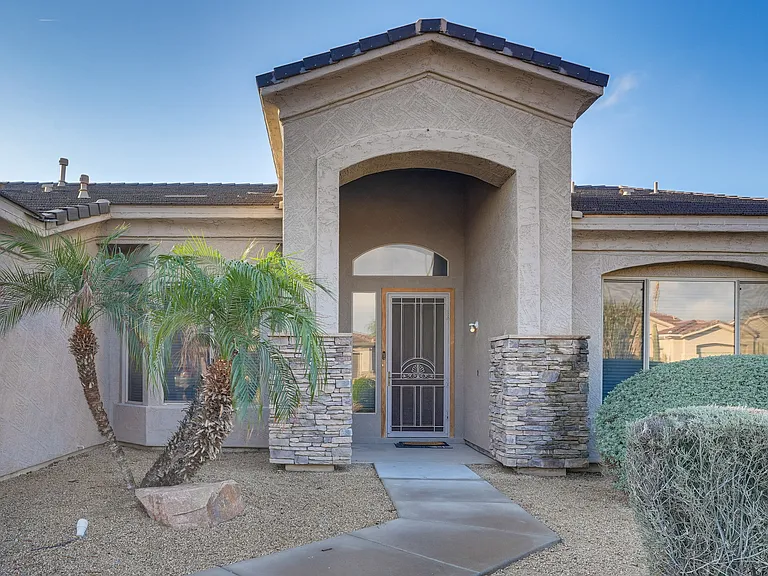 13387 W Coronado Rd — Photo 40