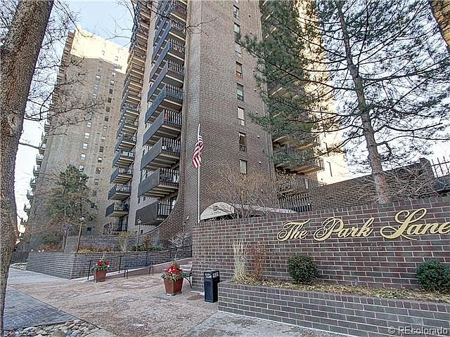 1st image of 460 S Marion Pkwy APT 1206