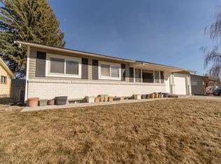 490 Moonlite Dr, Idaho Falls, ID 83402