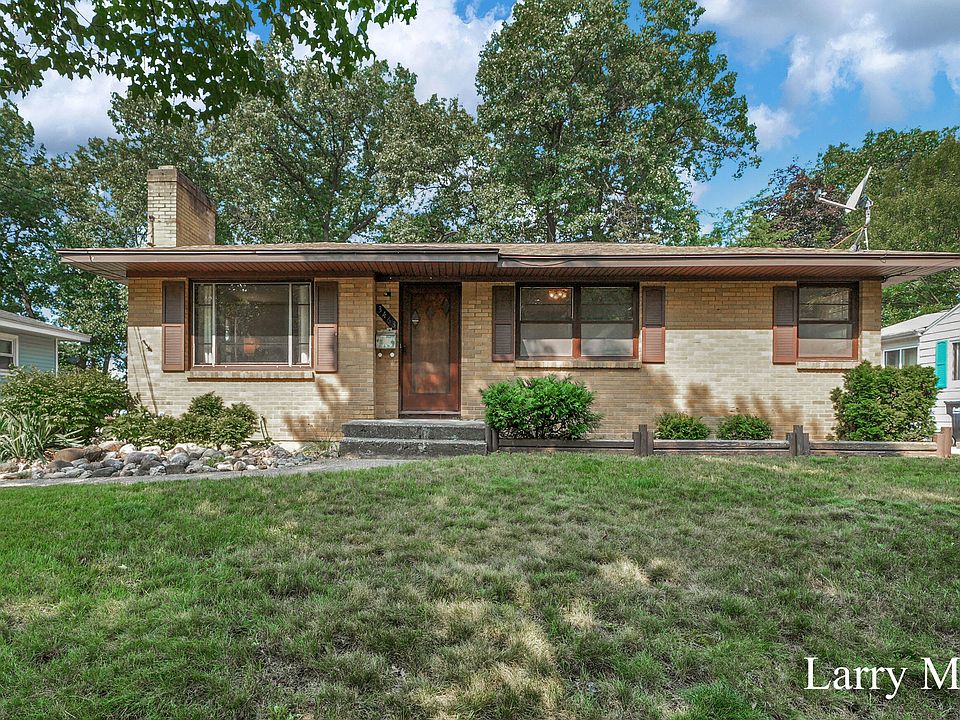 1st image of 3463 Parkland Ave SW