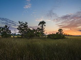 446 Fish Tale Rd, Charleston, SC 29492