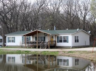 4325 Chase Rd, Thayer, KS 66776