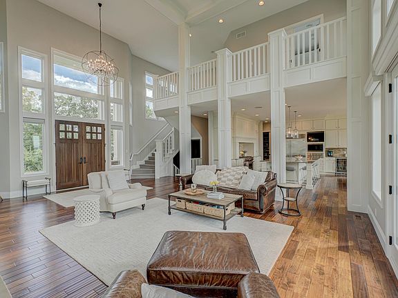4th image of 19 Birkmose Park Ln