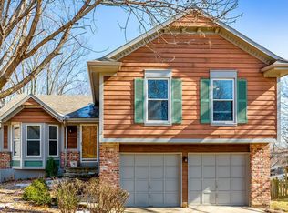 4753 Hayes St, Merriam, KS 66203