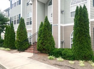 4700 E Pennoak Ln, Greensboro, NC 27407