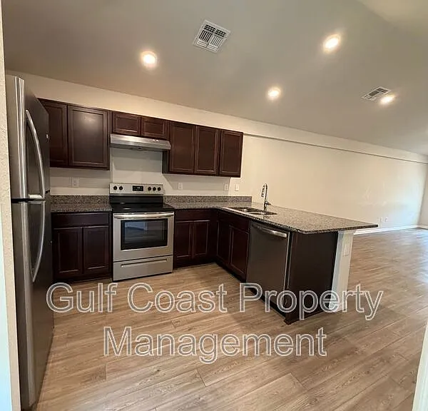 10162 Tramore Ave — Photo 7