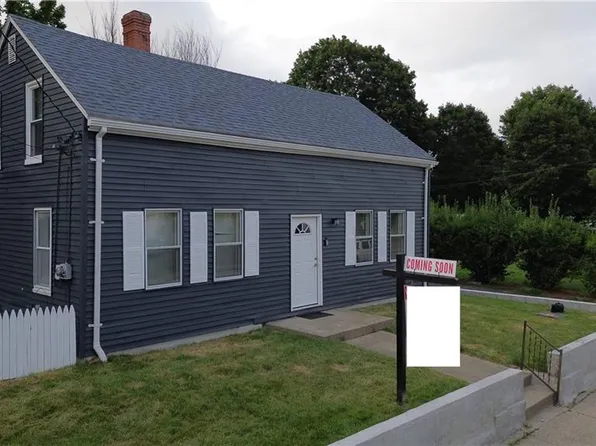 103 Pleasant St, Woonsocket, RI 02895