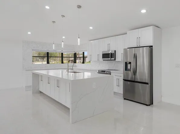 4642 NW 2nd Terrace, Boca Raton, FL 33431