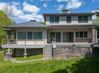 734 Plunkett St, Lexington, VA 24450