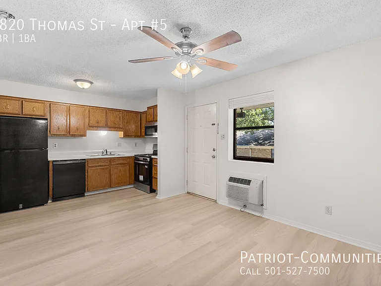 8820 Thomas St #5 — Photo 4