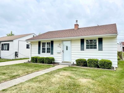 28759 Rosemont St, Roseville, MI, 48066