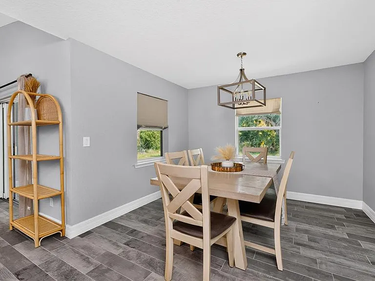 310 Albatross Rd — Photo 20