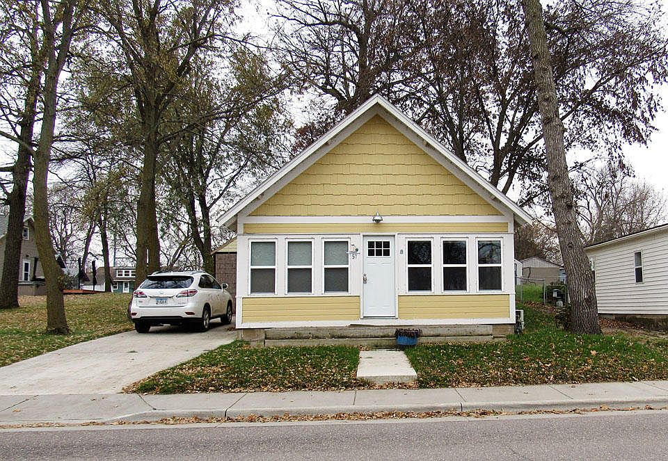 1st image of 57 Linden Dr