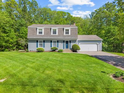 14 Robin Hood Drive, Gales Ferry, CT, 06335