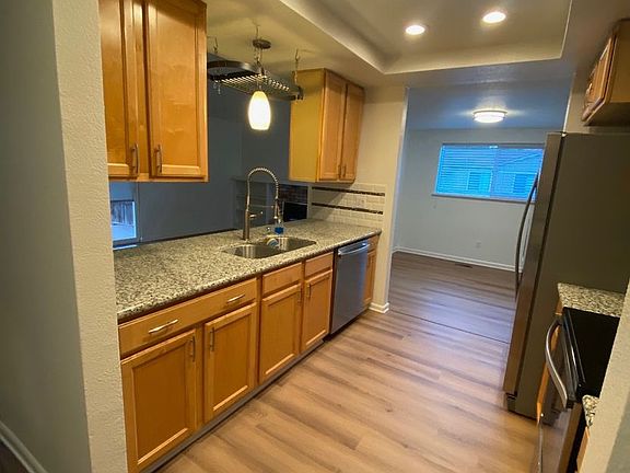 5th image of 3401 Norwalk Pl