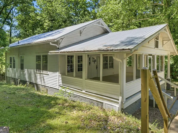 2494 Blue Ridge Dr, Blue Ridge, GA 30513