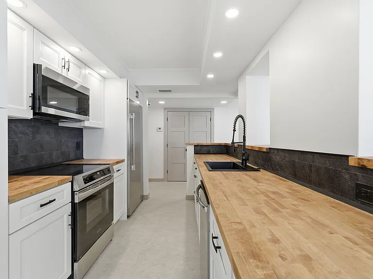 5460 N Ocean Dr #6A — Photo 36