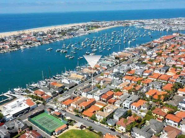 105 Via Ravenna, Newport Beach, CA 92663