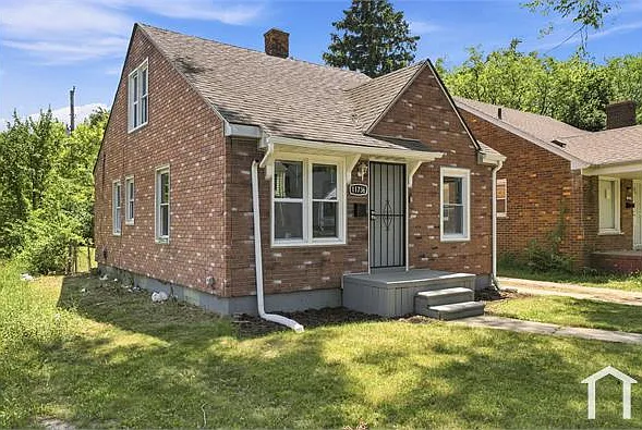 3 bed, 1000 sqft, $1,400 — Photo 3