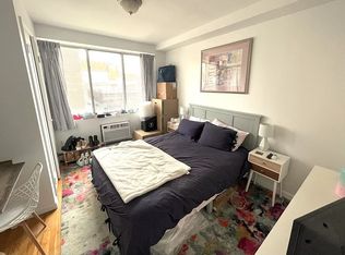 424 E 10th St APT 3B, New York, NY 10009