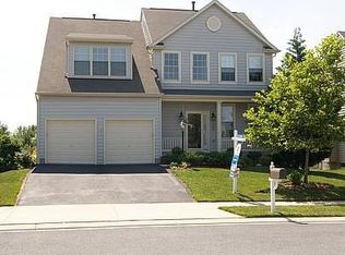 103 Queensberry Rd, Baltimore, MD 21237