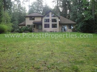 15433 Olympic View Loop Rd NW, Silverdale, WA 98383