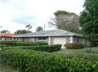 2091 S Conference Dr, Boca Raton, FL 33486